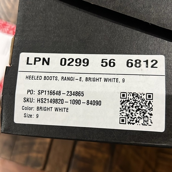 Justfab Tall White heeled boot size 9 - Picture 5 of 5